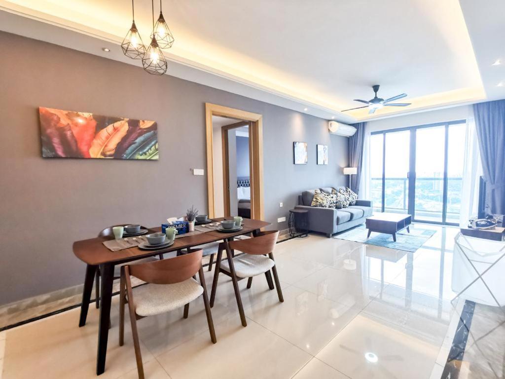 R&F Princess Cove Ciq Premium Sea & City View Suites By Neo Johor Bahru Esterno foto